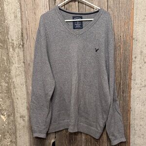 American Eagle Outfitters Men’s Heather Gray V-Neck Sweater